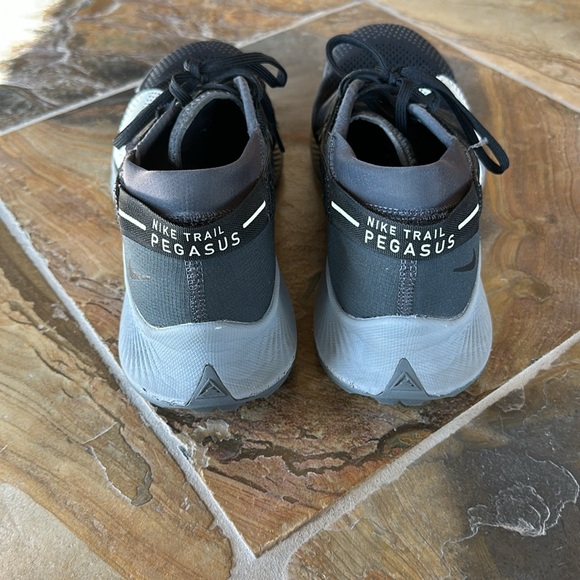 Nike ID Nike Trail Pegasus Grey and Black Customized Size 10.5 - Picture 4 of 7
